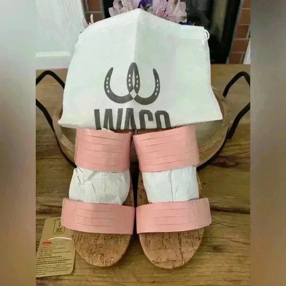 Waco Orthotic Leather Layla Slide~Coral~NEW BOX & BAG!~9.5 - Picture 2 of 12